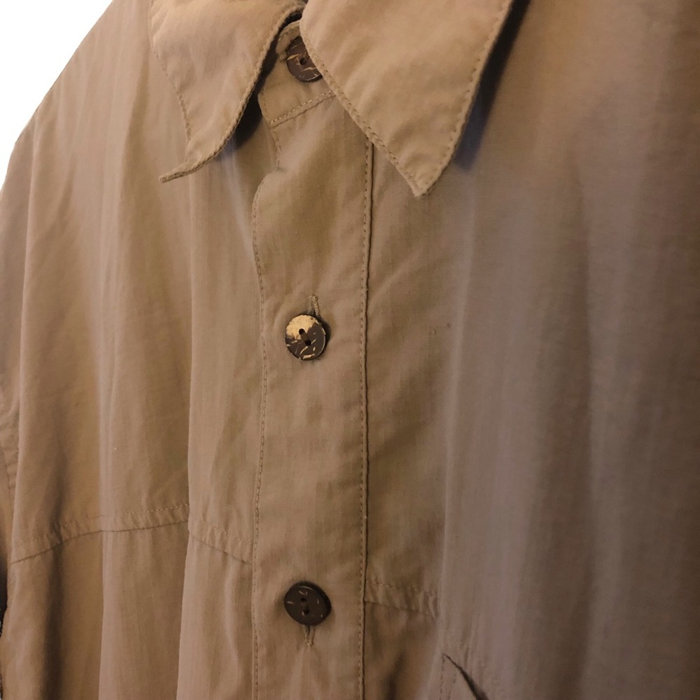 Stormtech Men’s Outdoor/ Indoor Chestnut Brown Shirt - Picture 3 of 5